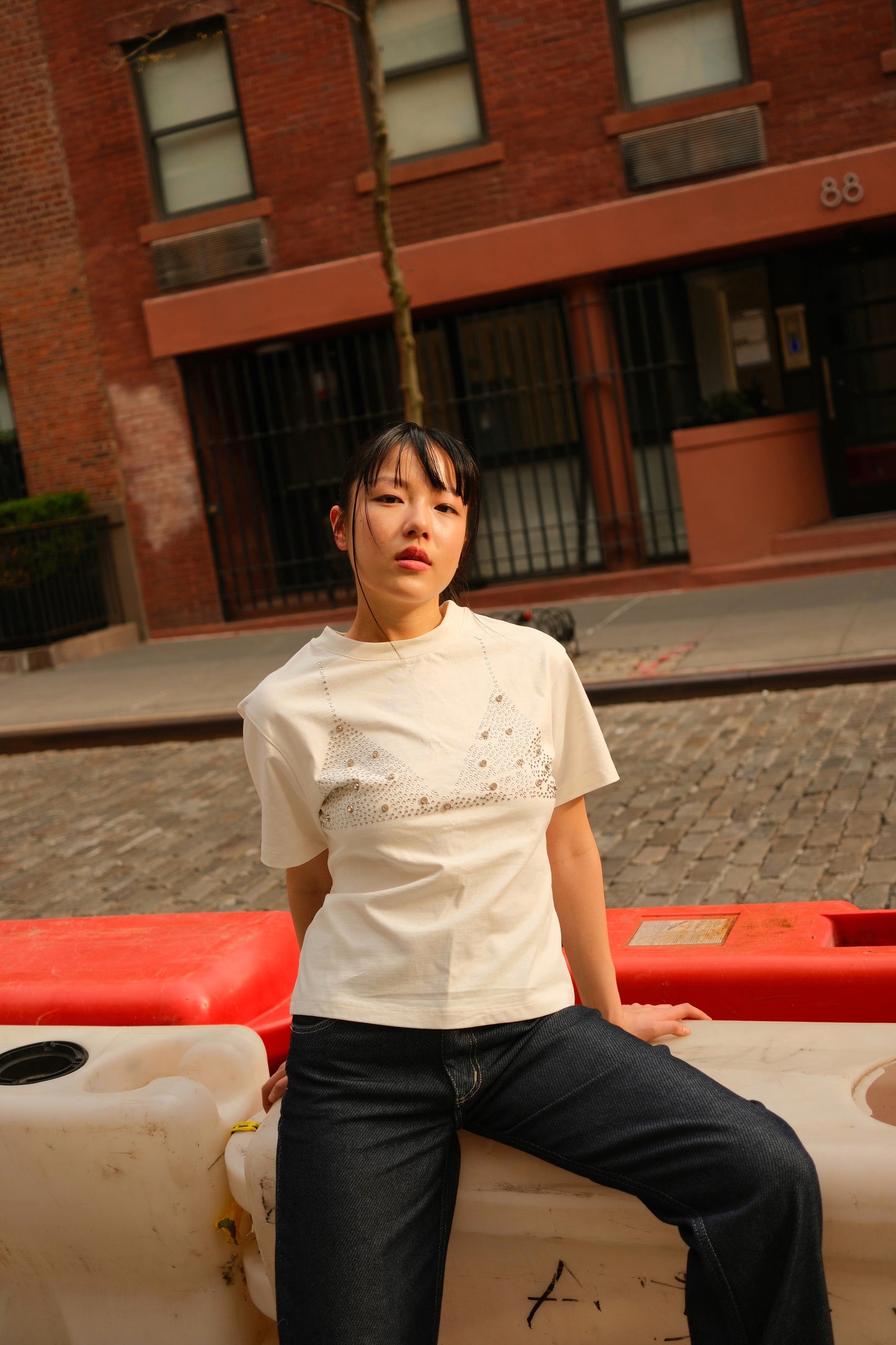 Glimmer Backless Tee (white)
