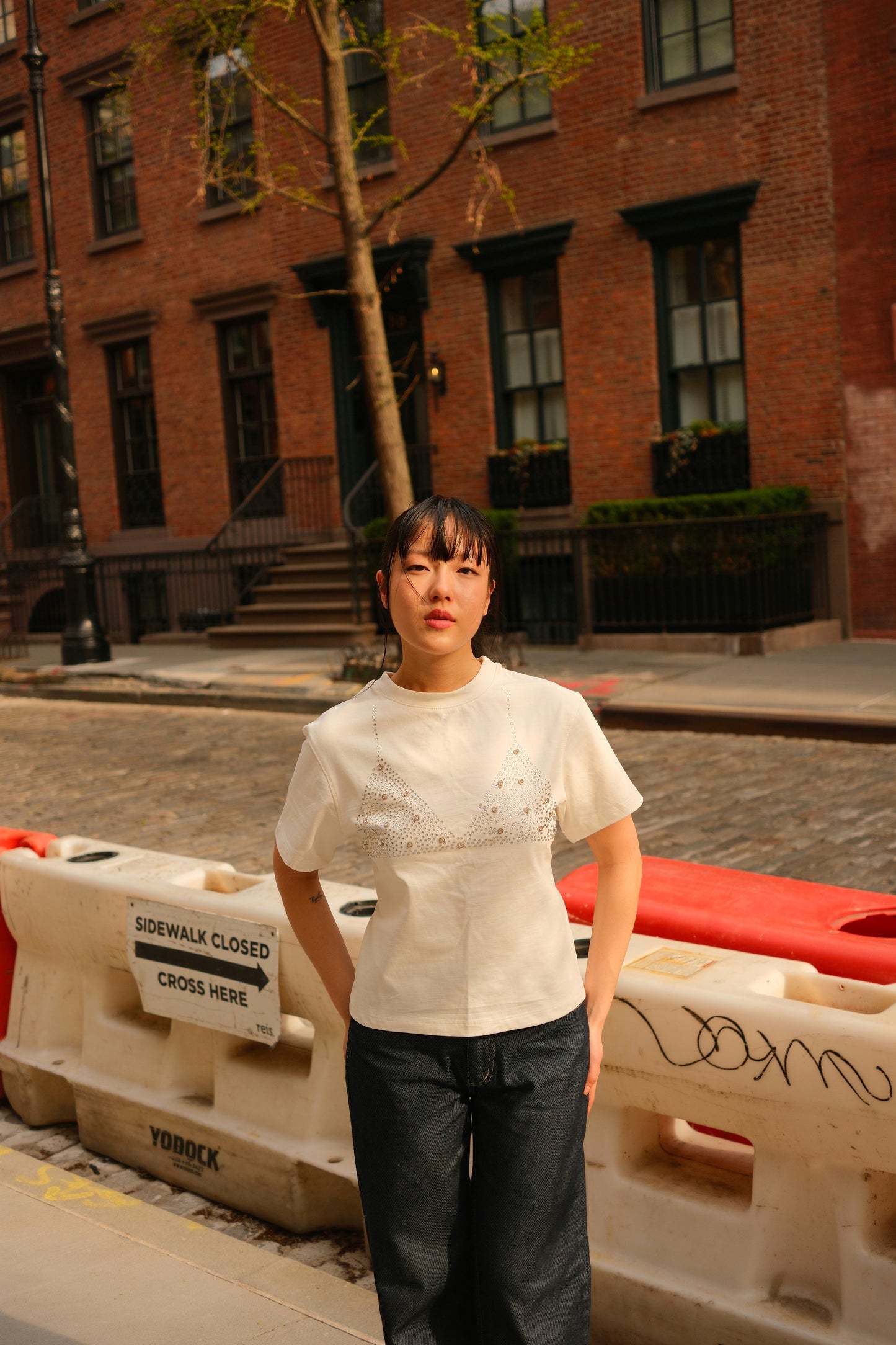 Glimmer Backless Tee (white)