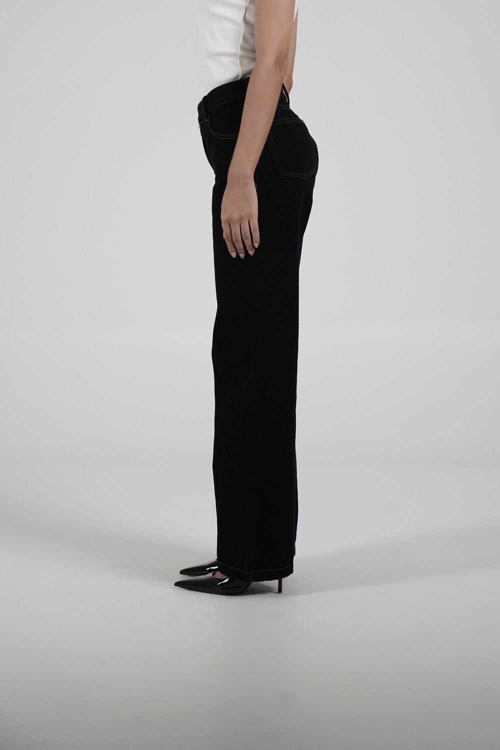 Black Criss Cross (Hilo Marrón)
