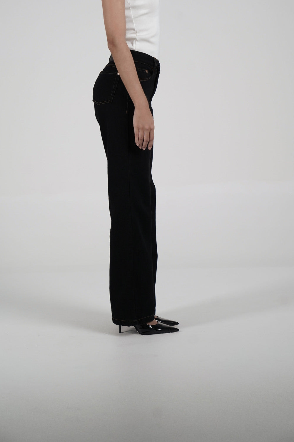 Black Criss Cross (Hilo Marrón)