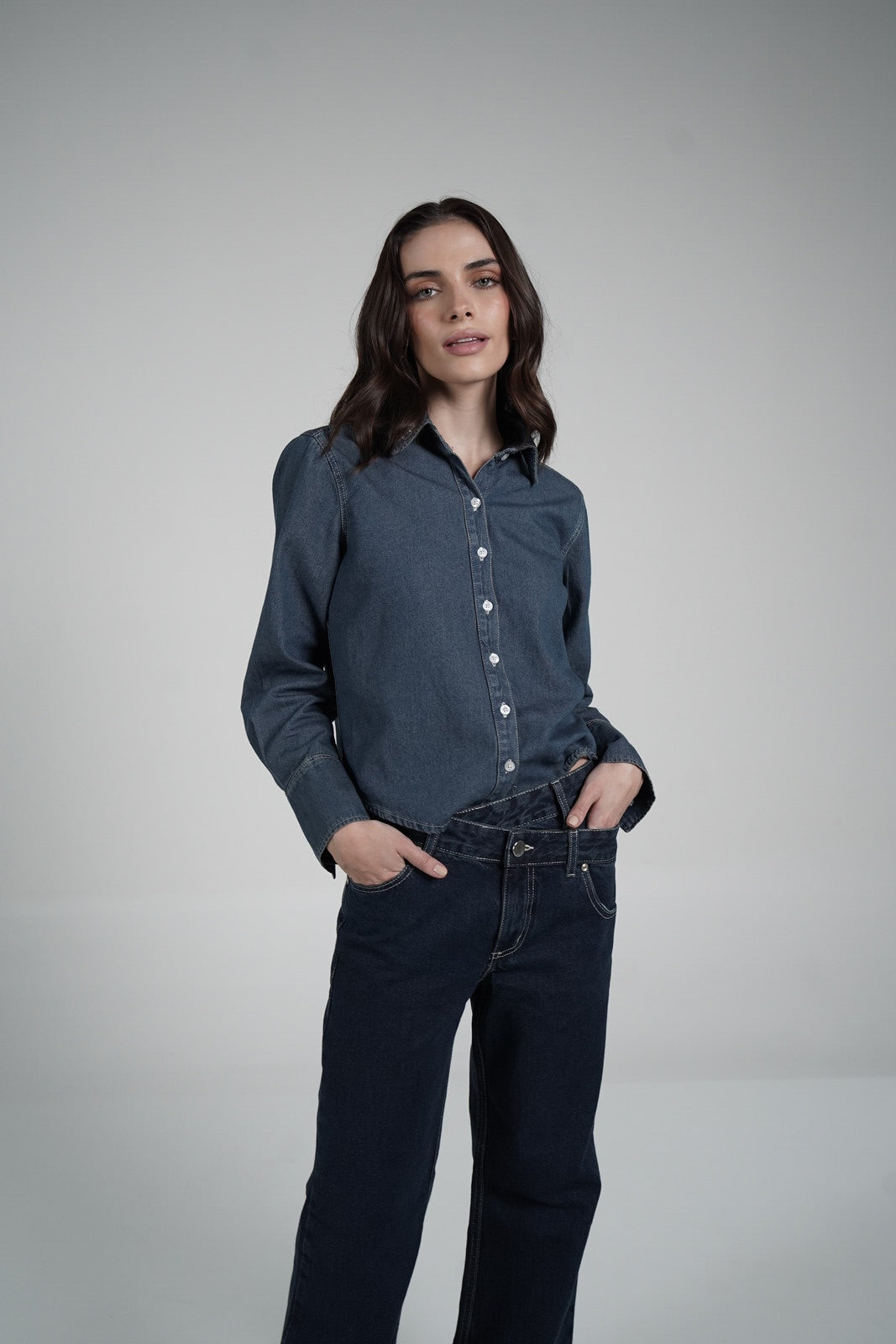 Crossover Jeans