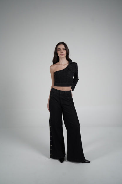 Side Buttons Jeans
