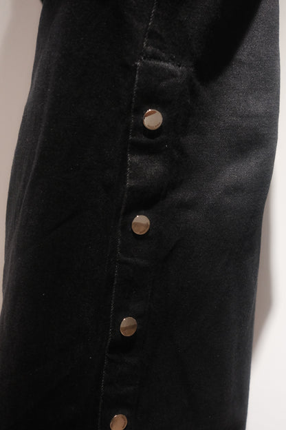Side Buttons Jeans