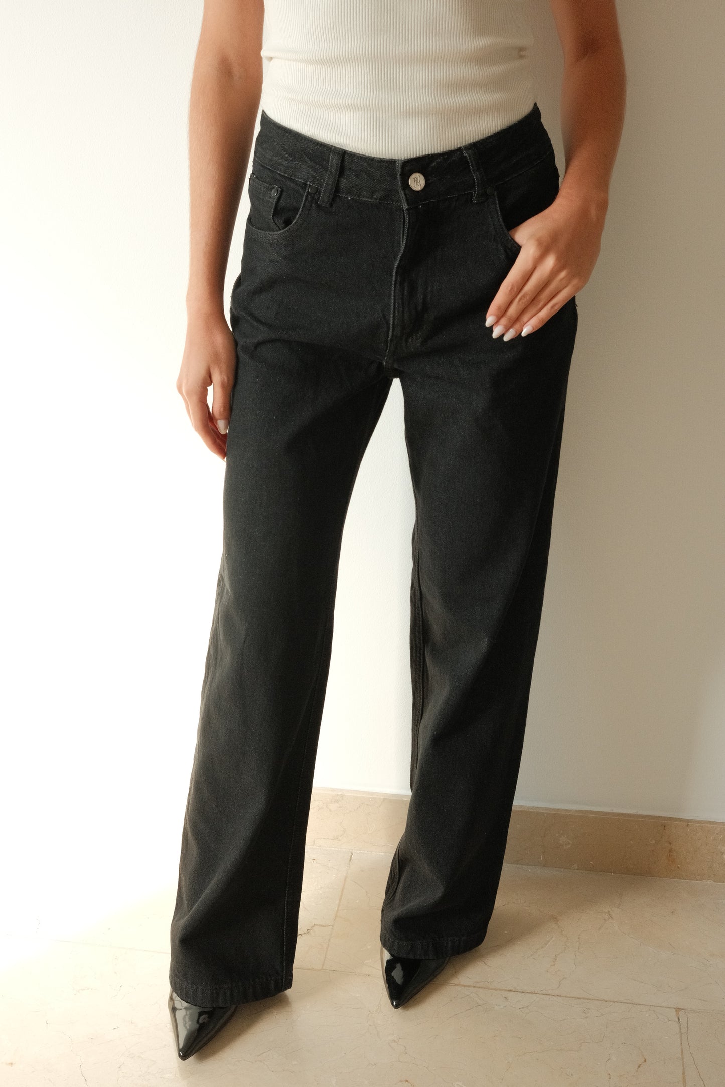 Black Vintage Chunky Jeans